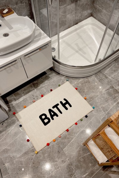 Ponpon Detaylı Renkli Banyo Paspası 90*56
