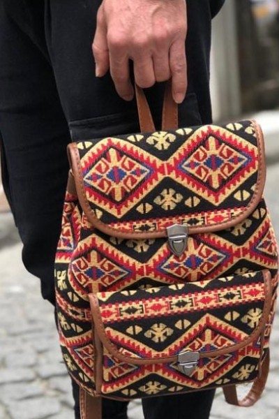 TAPATES SIRT ÇANTASI ETNİK DESEN